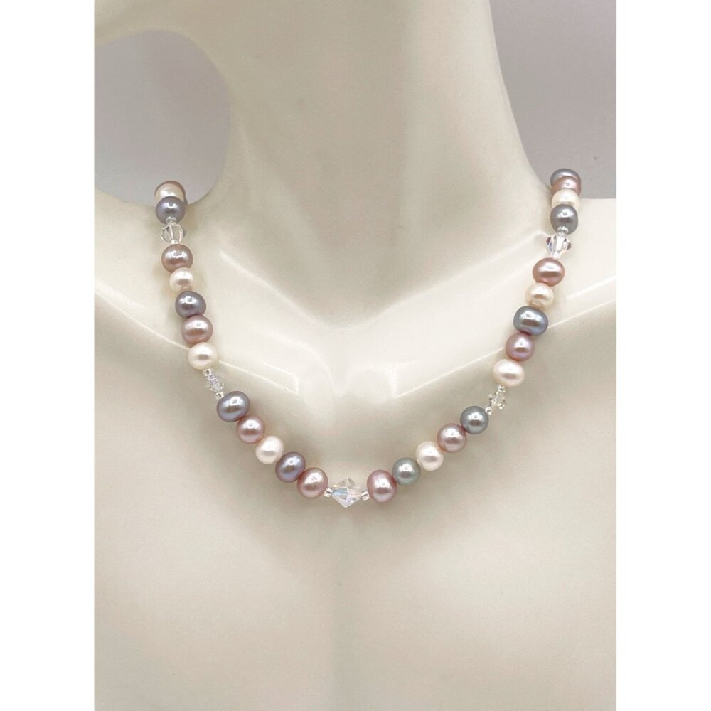VTG Tricolor Freshwater Pearl Crystal Accents Single Strand Necklace 925 Clasp